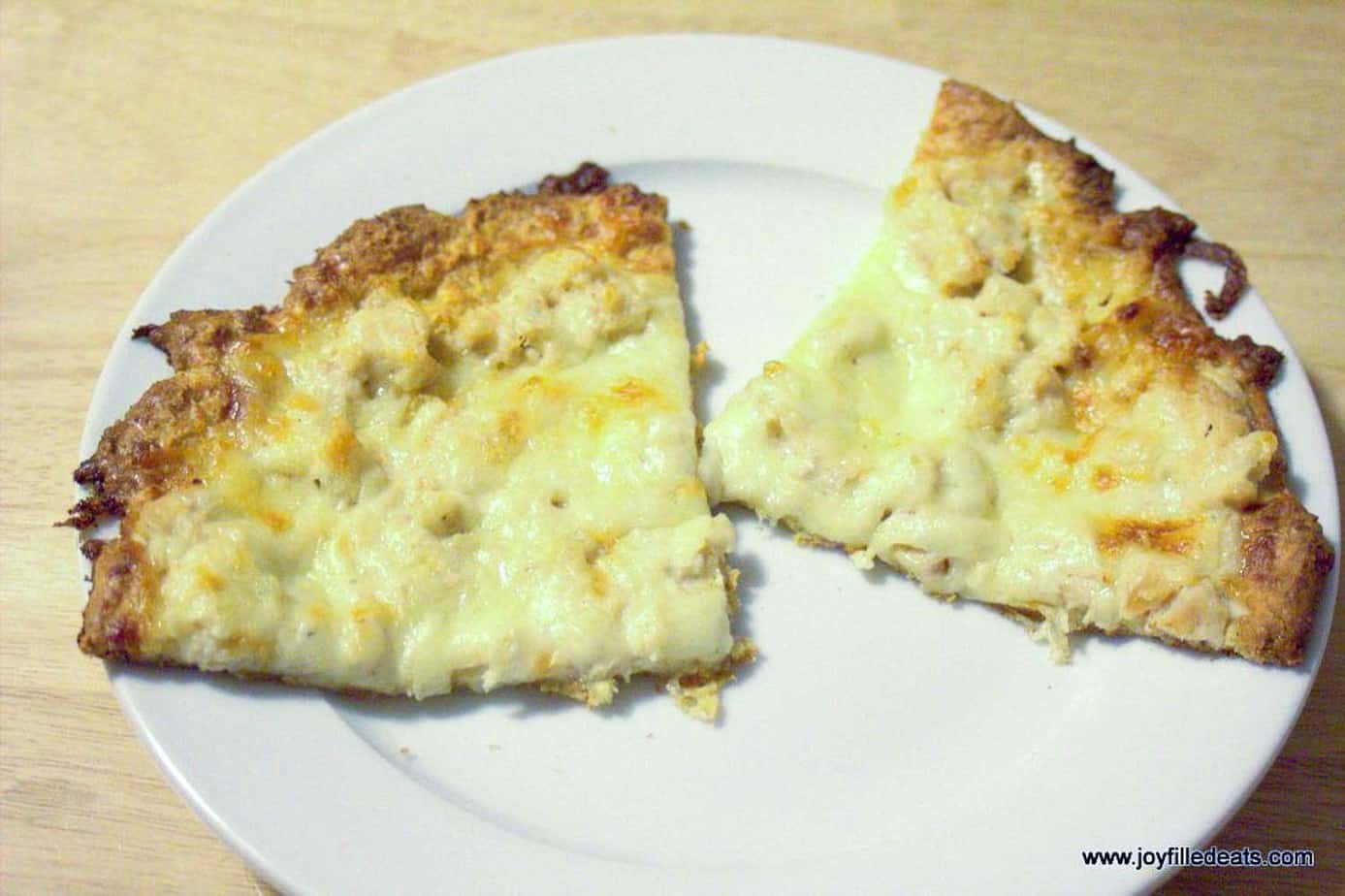 Low Carb Alfredo Chicken Pizza - Joy Filled Eats