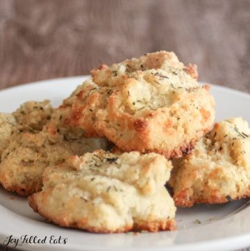 plate with almond flour biscuits