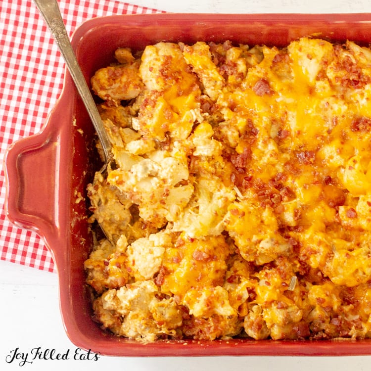 An overhead shot of the finished Bbq Chicken Bacon Casserole.