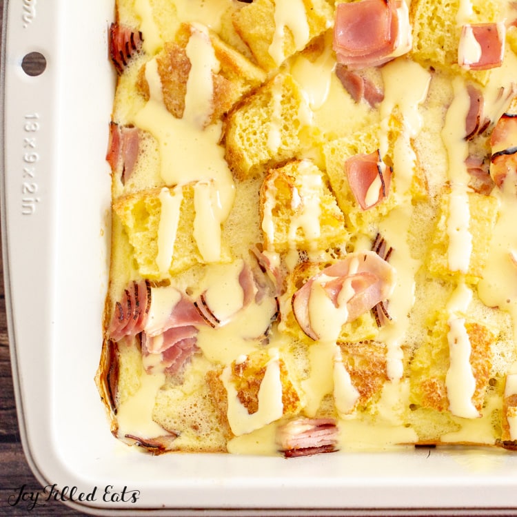 https://joyfilledeats.com/wp-content/uploads/2020/09/eggs-benedict-casserole-1-5.jpg