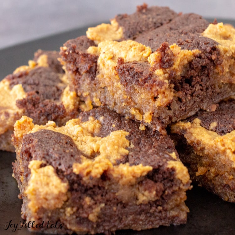 close up of keto peanut butter brownies