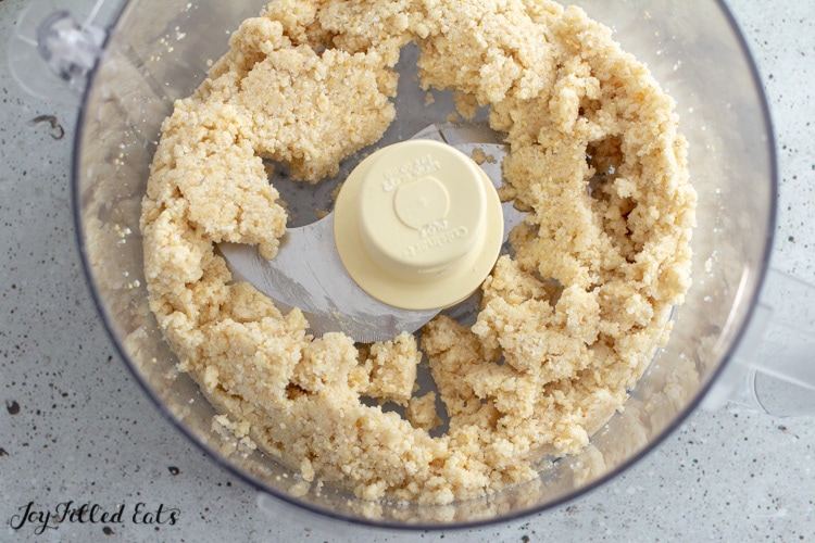 food processor with crumb topping