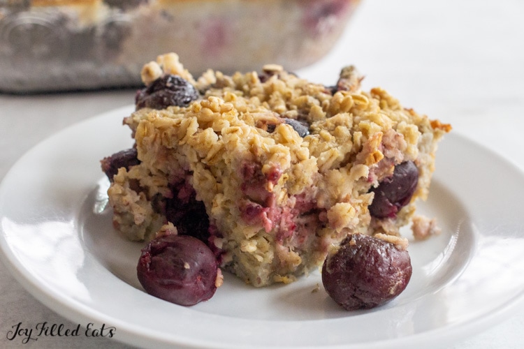 plate with baked cherry oatmeal