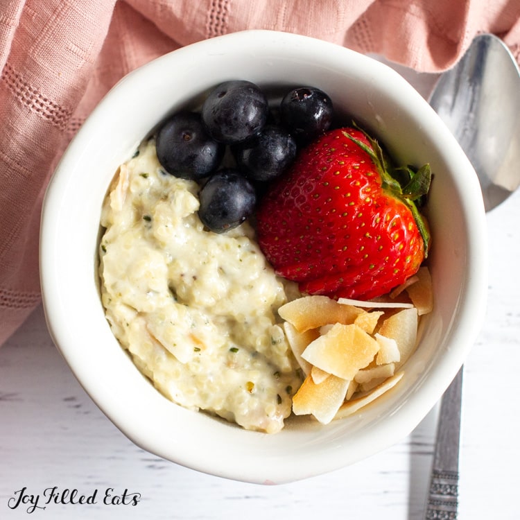bowl of low carb oatmeal with berries