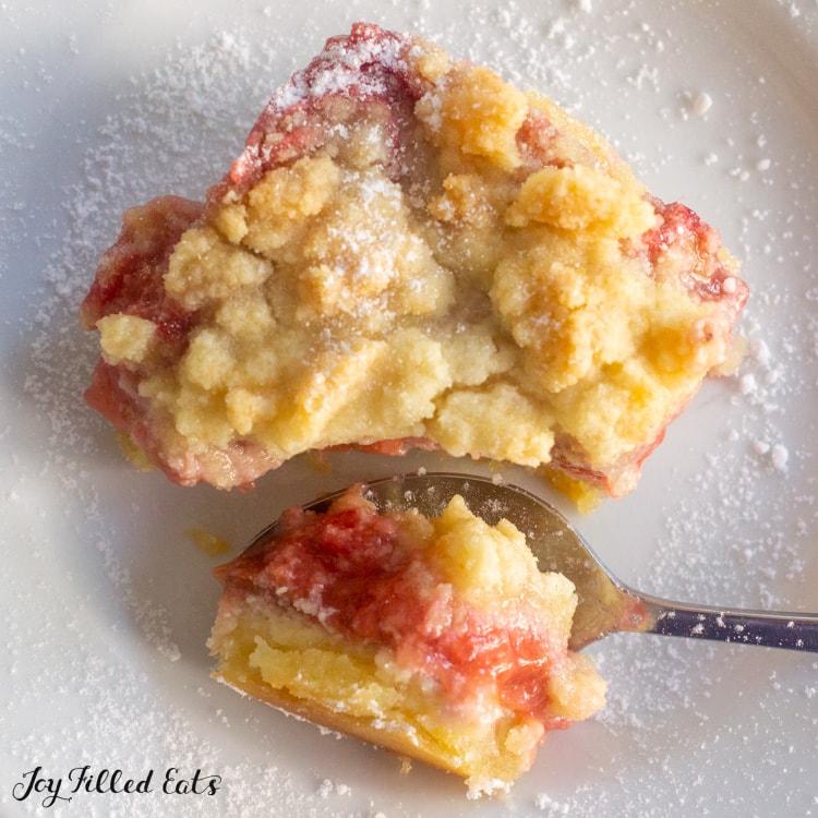 close up of a keto rhubarb crumble bar on plate