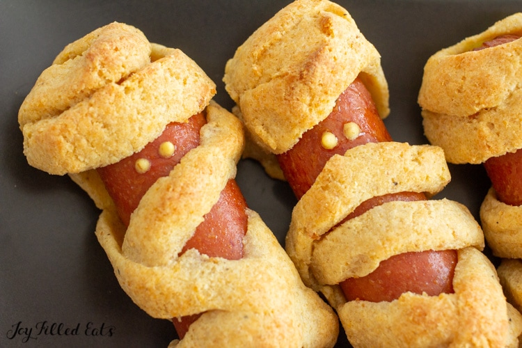 close up of eyes on the keto mummy dogs