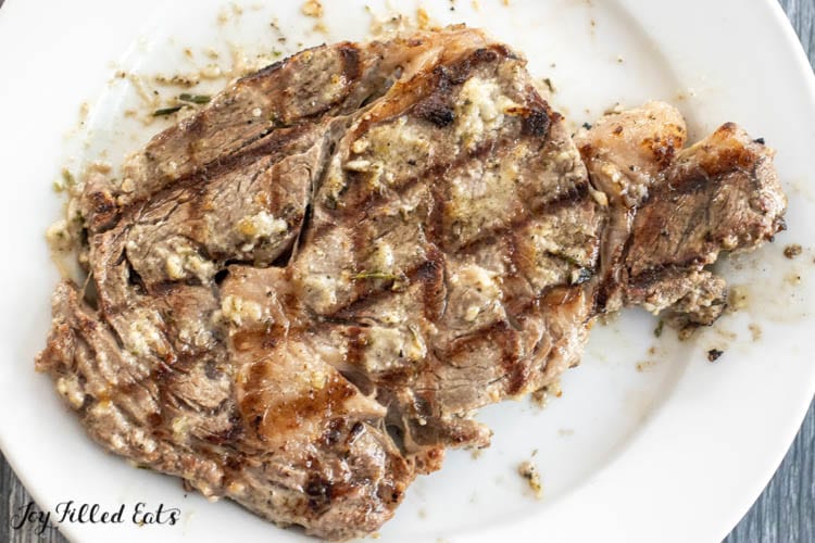 close up of steak make with keto steak marinade