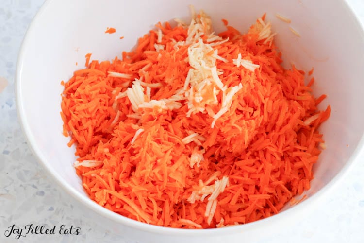 shredded carrots in bowl