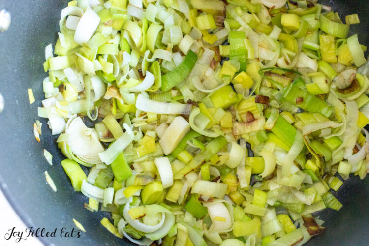 cooked leeks in pot